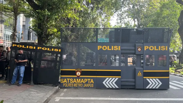Polisi Jaga Ketat Pengadilan Tipikor Jakarta Jelang Vonis Hasto