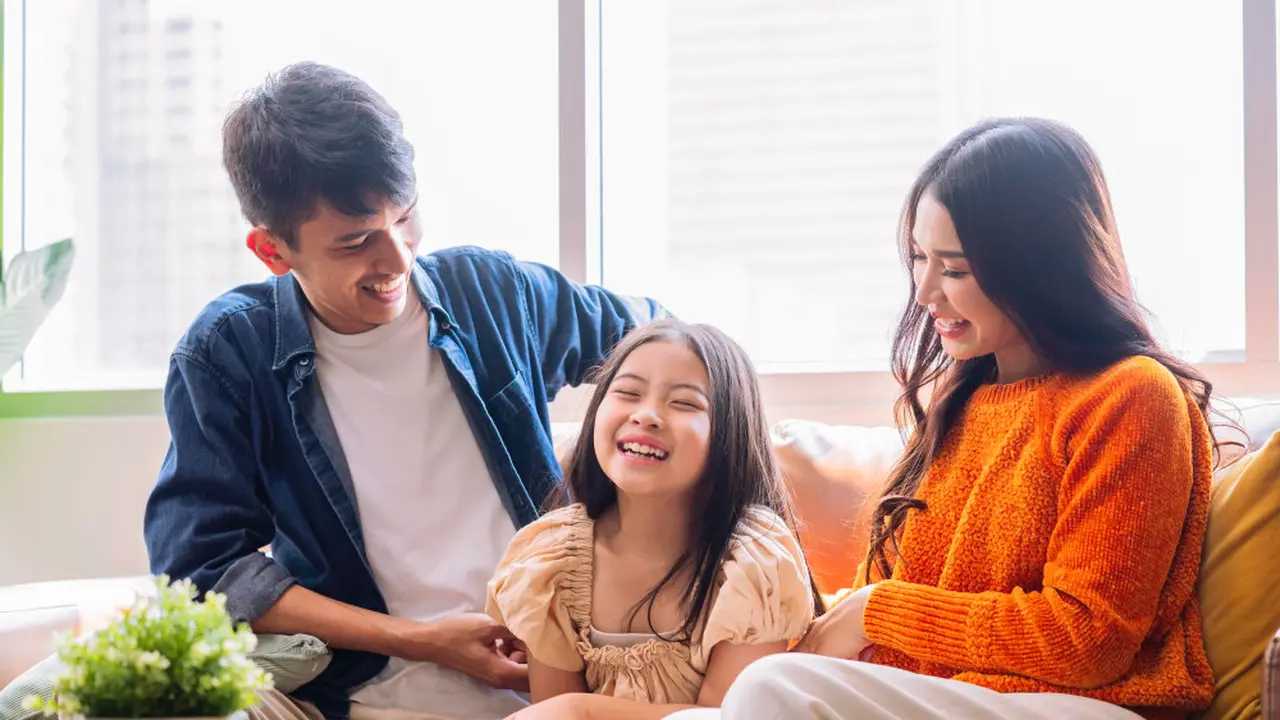 Cara Mengurangi Tekanan Menjadi Orangtua Sempurna demi Hubungan yang Lebih Hangat dengan Anak