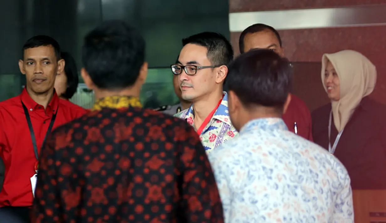 Dana yang diterima Zumi Zola dan Arfan sebanyak Rp 6 miliar ini diduga digunakan sebagai ‘uang ketok palu’ kepada anggota DPRD Jambi.  (Deki Prayoga/Bintang.com)