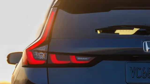 Honda Rilis Teaser Honda CR-V Generasi Baru (Autoindustriya)