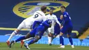 Pemain Leeds United Patrick Bamford menyundul bola saat melawan Chelsea pada pertandingan Liga Inggris di Stadion Elland Road, Leeds, Inggris, Sabtu (13/3/2021). Pertandingan berakhir 0-0. (Lindsey Parnaby/Pool via AP)