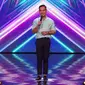 Bambang Atmaja dokter yang tampil di Britain's Got Talent . (Tangkapan layar YouTube/ Britain's Got Talent)