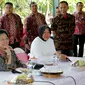 Ketua Umum PDIP Megawati Seokarnoputri dan Wali Kota Surabaya Tri Rismaharini atau Risma. (Liputan6.com/Dhimas Prajasa)