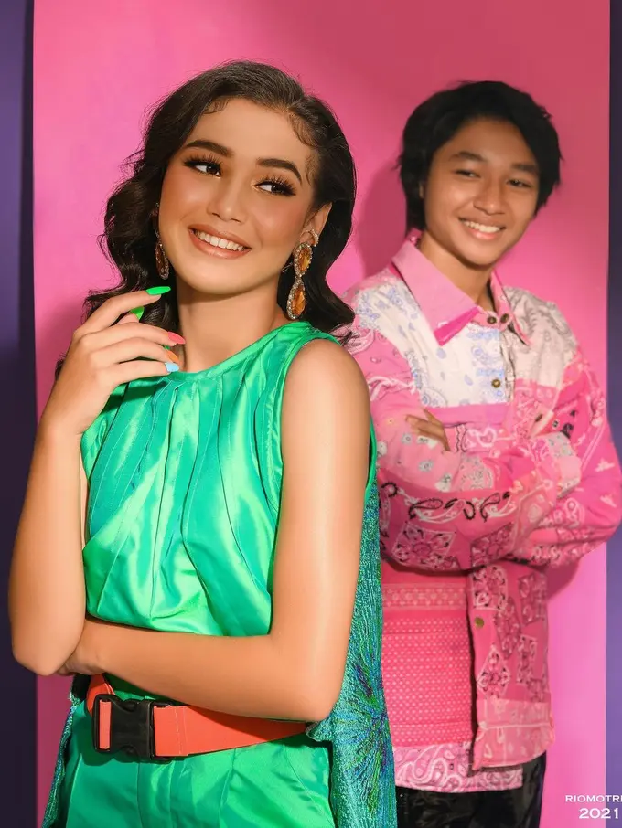 6 Pemoteran Terbaru Kiesha Alvaro dan Saskia Chadwick Bertema Colorful