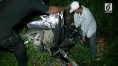 Puluhan pelaku balap liar kocar-kacir saat dirazia Polisi, dikawasan Pagedangan, Tangerang, Banten, Minggu malam.