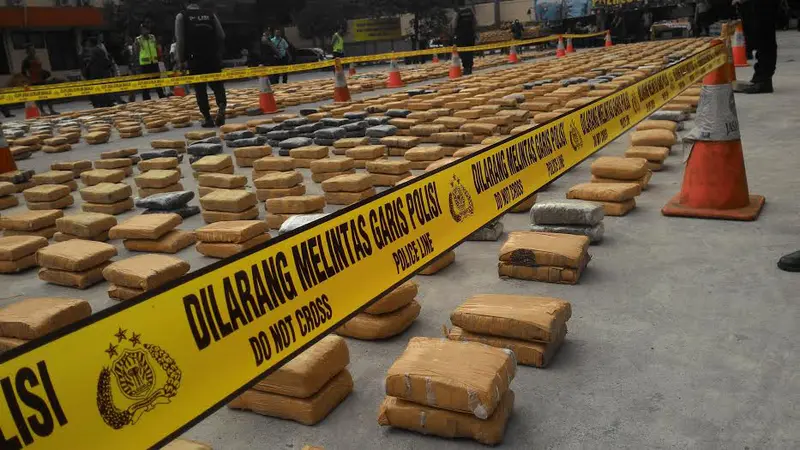 Ganja 3,8 Ton Gagal Dikirim ke Jakarta