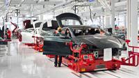 Elon Musk ingin membuka fasilitas produksi baru diluar Amerika Serikat.