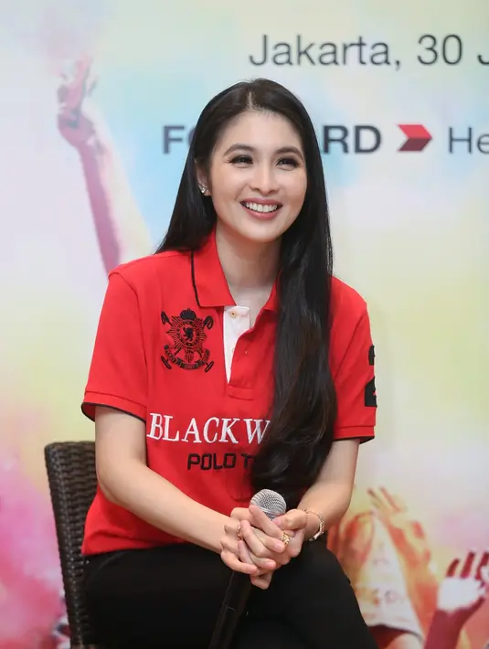 Sandra Dewi