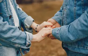 5 Zodiak Paling Sulit Jatuh Cinta, Ketahui Alasan di Balik Hati yang Tak Mudah Ditaklukkan