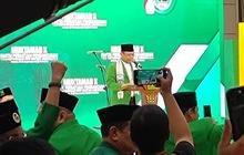 Riuh Yel-yel 'Ketua Baru' dan 'Lanjutkan!' Warnai Pidato Mardiono di Muktamar PPP ke-10: Sinyal Perubahan atau Konsolidasi?