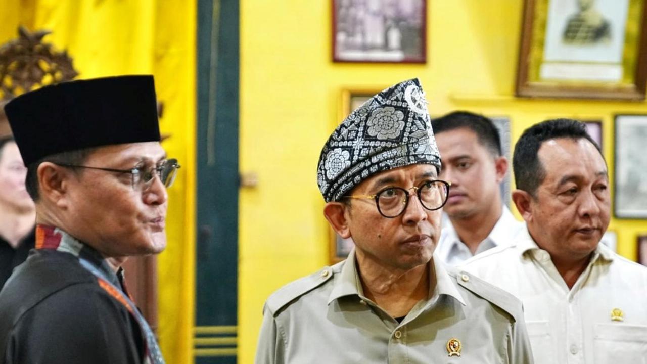 Menbud Fadli Zon di Istana Kadriah Pontianak