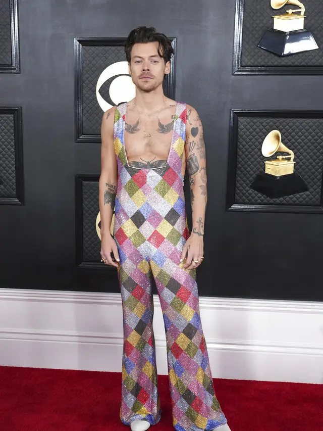 Harry Styles di Grammy Awards 2023. (Jordan Strauss/Invision/AP)