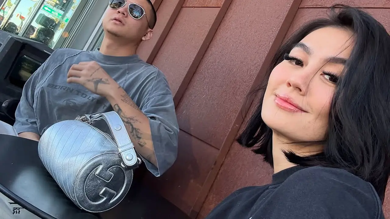 Agnez Mo dan Adam Rosyadi