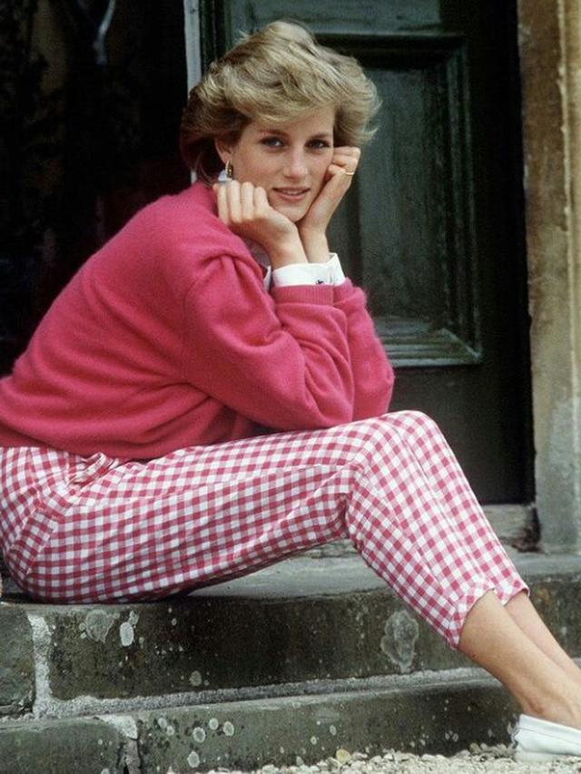 6 Gaya Fashion Putri Diana yang Ikonis Sepanjang Masa