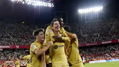 Barcelona mengamuk saat bertandang ke markas Sevilla pada pekan keempat La Liga 2022/2023, Minggu (4/9/2022). (AP/Jose Breton)