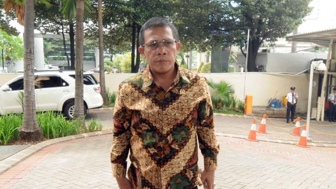 Politisi PDIP Masinton Pasaribu datangi KPK