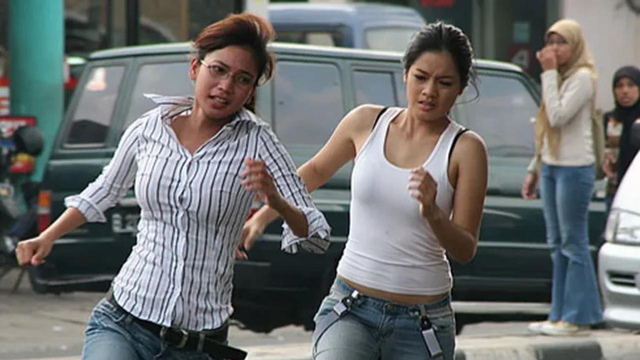 2. Mendadak Dangdut (2006)