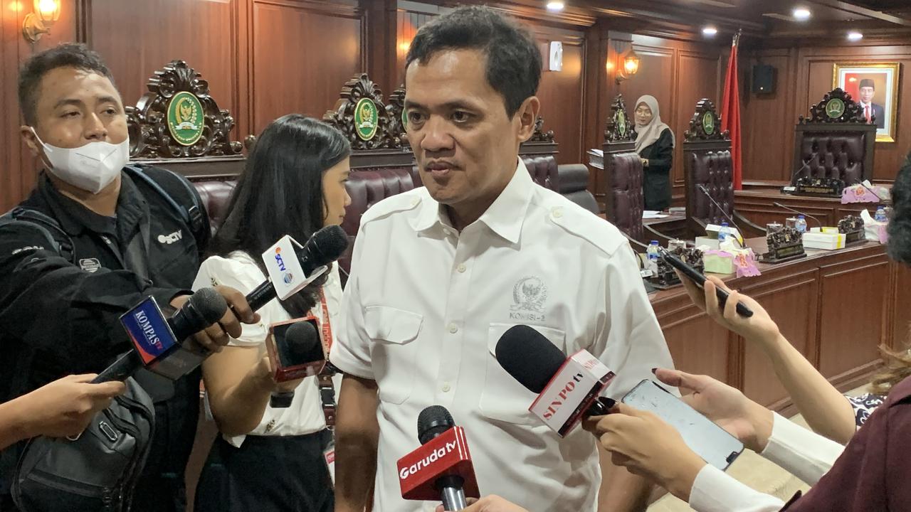 VIDEO: Geram Habiburokman ke Anak Bos Roti Lempar Bangku ke Karyawannya Aniaya "Bukan Manusia!"