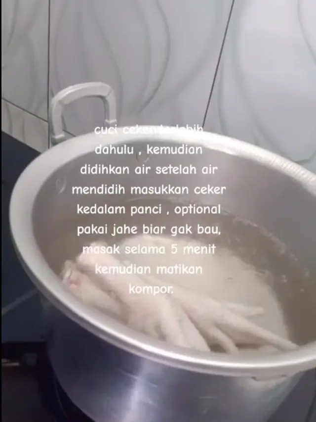 Hanya 10 Menit, Ini Cara Empukkan Ceker Ayam Pakai 1 Bumbu Saja