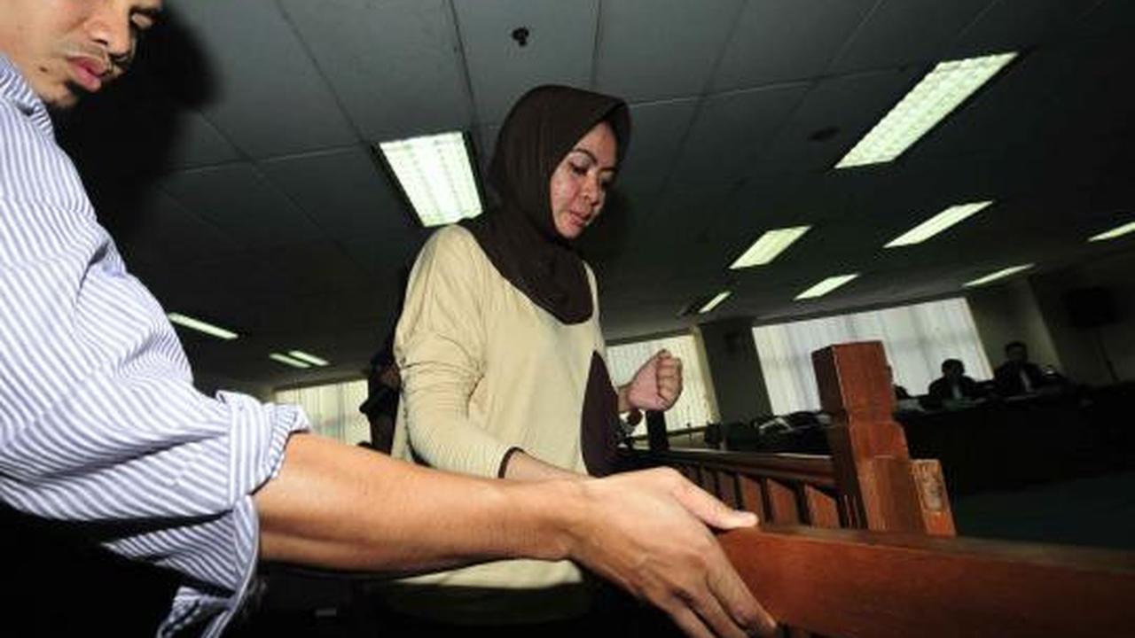 Wa Ode jalani sidang putusan sela