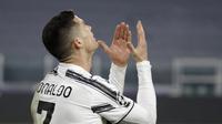 Bintang Juventus Cristiano Ronaldo meratapi kegagalannya (AP)