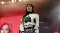 Lisa dari BLACKPINK tampil di Coachella Stage selama Festival Musik dan Seni Coachella Valley 2023 pada 22 April 2023 di Indio, California. (Emma McIntyre/Getty Images untuk Coachella/AFPEmma McIntyre / GETTY IMAGES AMERIKA UTARA / Getty Images melalui AFP)