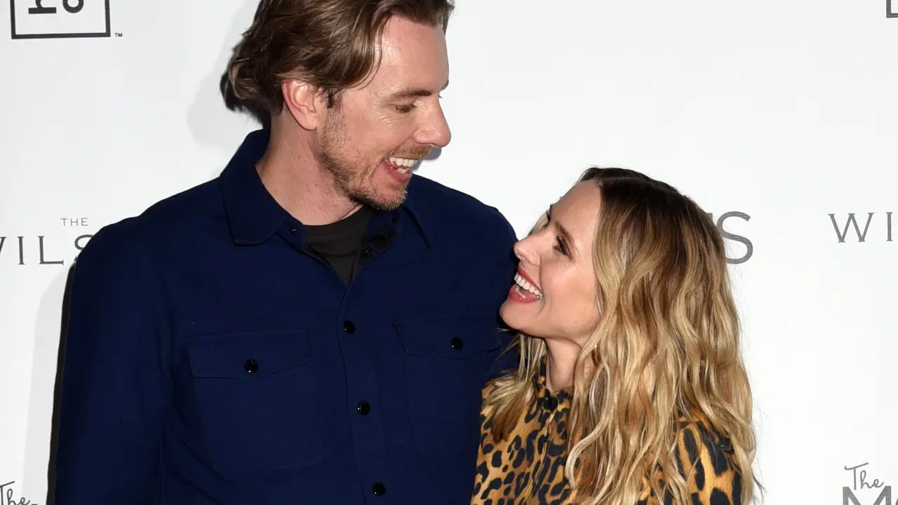 [Fimela] Kristen Bell dan Dax Shepard