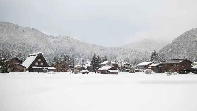 Mengunjungi Shirakawa-go, Desa Tradisional Jepang yang Diakui UNESCO