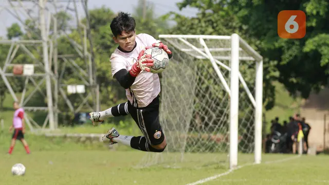 Foto: Ini Dia Sosok di Balik Tangguhnya Kiper-Kiper Persija, Jan Klima Pelatih Dengan Segudang Pengalaman di Eropa