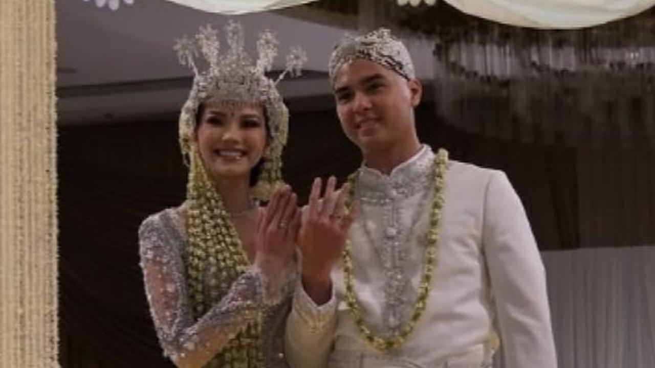 Potret Cantik Alyssa Daguise dalam Balutan Kebaya Pengantin Sunda Lengkap dengan Sigernya, Cantiknya Bikin Pangling