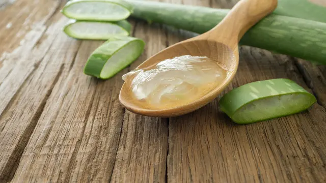 10 Cara Mengecilkan Pori-pori Wajah yang Bisa Bikin Kulit Makin Mulus dan Cantik