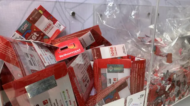 Sampah kartu perdana