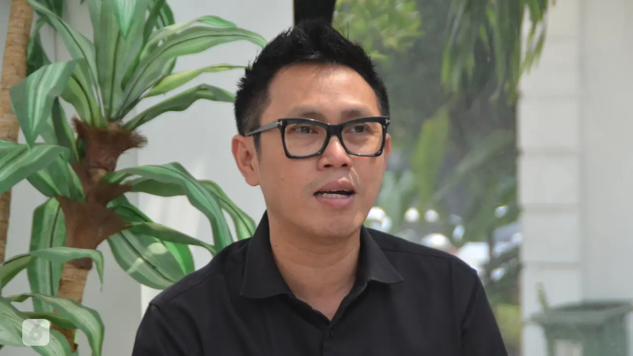 [Bintang] Eko Patrio dan Anak-anak