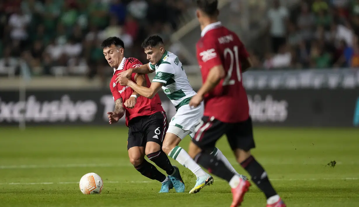 Tambahan tiga poin tidak mengubah peringkat Man United di posisi dua klasemen sementara dengan torehan enam poin. Man United masih tertinggal dari Real Sociedad yang mengoleksi sembilan poin. Sementara itu, Omonia masih berada di posisi juru kunci karena belum mengumpulkan poin. (AP/Petros Karadjias)
