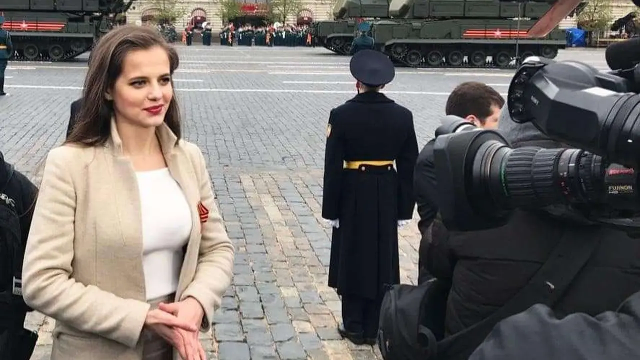 Juru bicara Kementerian Pertahanan Rusia Rossiyana Markovskaya sebelumnya berprofesi sebagai jurnalis