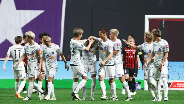 Klub J1 League, Sanfrecce Hiroshima. (J League)
