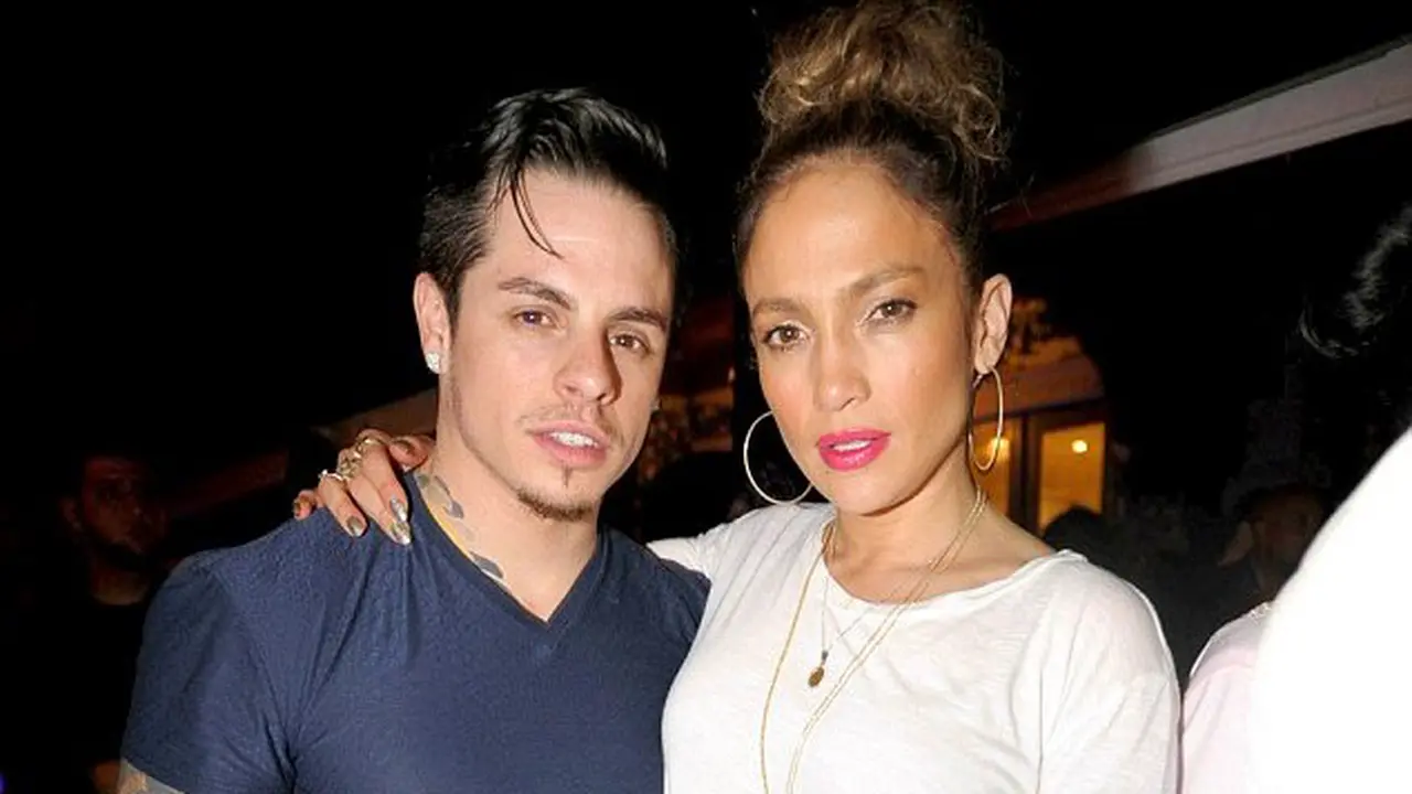 Jennifer Lopez Tak Mau Paksa Si Pacar Menikahinya