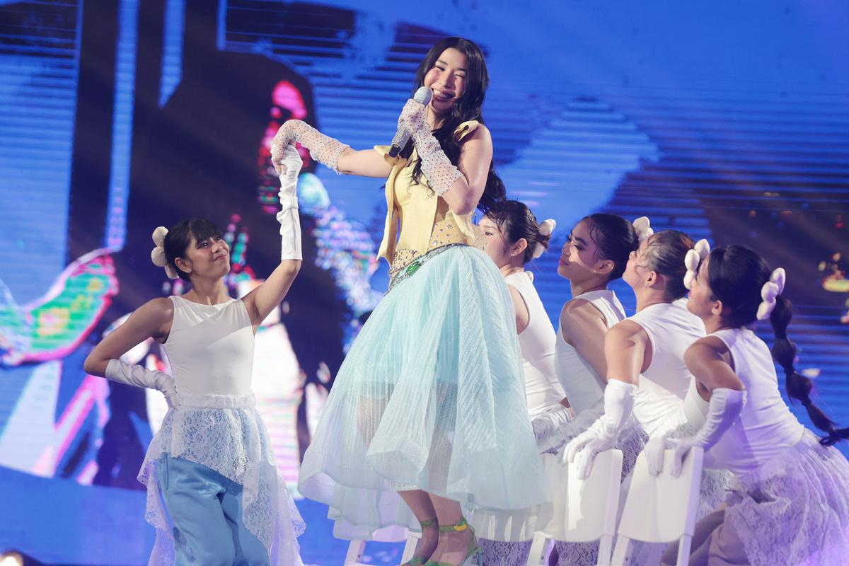 HUT SCTV 36 Xtraordinary Meriah dari Iwan Fals hingga Syahrini