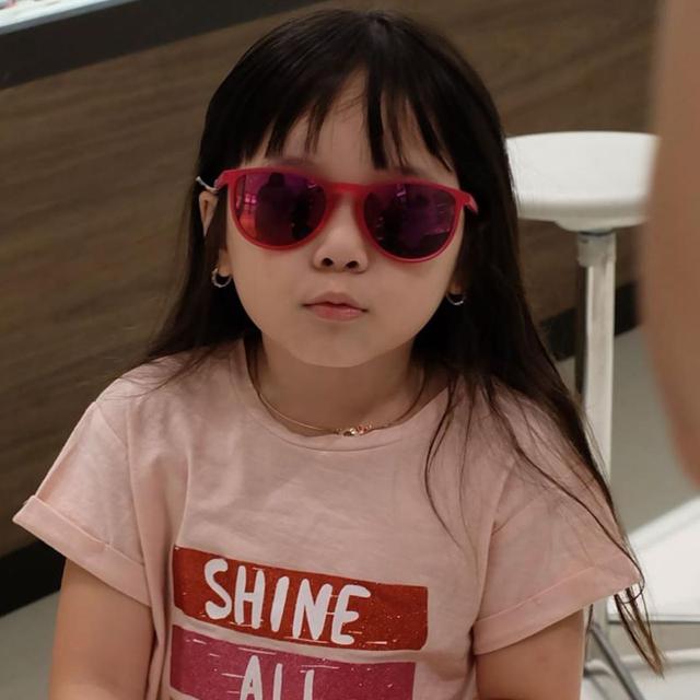 7 Potret Gempi Berkacamata, Masih 4 Tahun Alami Minus dan Silinder