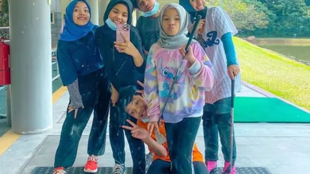 Keluarga Atta Halilintar (Foto: Instagram/@genifaruk)