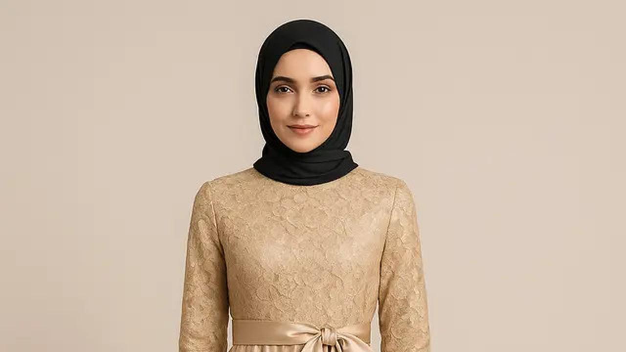 7 Model Gamis Brokat Kombinasi Satin untuk Wanita Berhijab Syar'i, Inspirasi Tren Gaya Anggun 2025