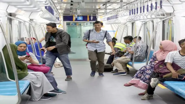 Contoh Caption Bahasa Inggris Beserta Gambarnya, Siswa Kelas 12 Wajib