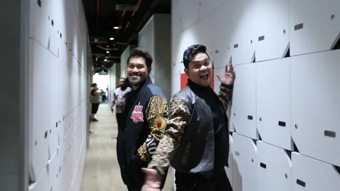 [Fimela] Indra Bekti dan Gautama