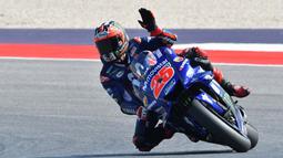 Pebalap Movistar Yamaha, Maverick Vinales, saat sesi kualifikasi MotoGP San Marino di Sirkuit Marco Simoncelli, Minggu (9/9/2018). Lorenzo menjadi yang tercepat dengan catatan waktu 1 menit 31,629 detik. (AFP/Tiziana Fabi)