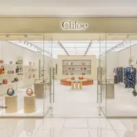 Berlokasi di mall premium Plaza Indonesia, Chloé membuka butik pertamanya.