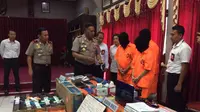 Polda Papua libatkan Interpol untuk mengungkap mafia judi togel di Timika. (Liputan6.com/Katharina Janur)