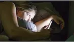 Dengan menggunakan smartphone setiap waktu, tanpa sadar bisa memberikan kebiasaan buruk ke struktur tubuh kita.