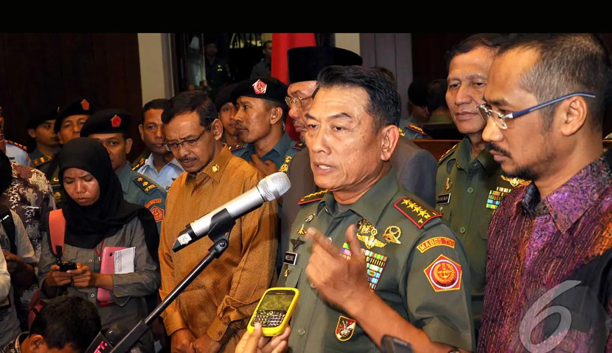 Moeldoko menjelaskan TNI ingin memberikan pemahaman dalam membangun zona bebas integritas untuk mewujudkan WBK (wajib bebas korupsi) , Jakarta, Senin (11/8/2014) (Liputan6.com/Miftahul Hayat)