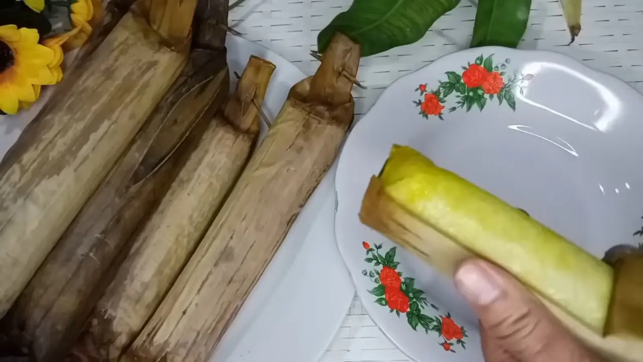 Tidak Perlu Bahan Tambahan, Begini Cara Masak Lontong Daun Pisang Supaya Lembut dan Tahan Lama