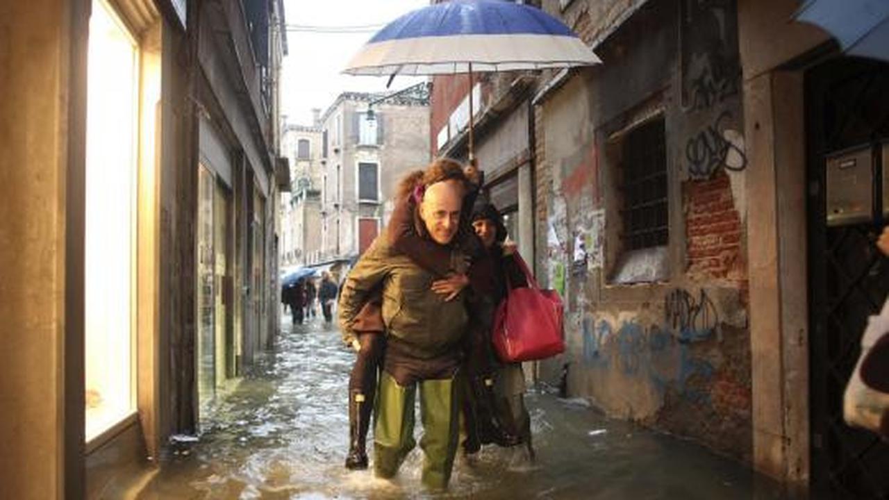 Kota Venesia tenggelam